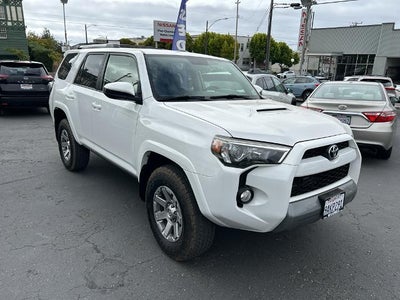 2016 Toyota 4Runner 4WD 4dr V6 Trail (Natl)