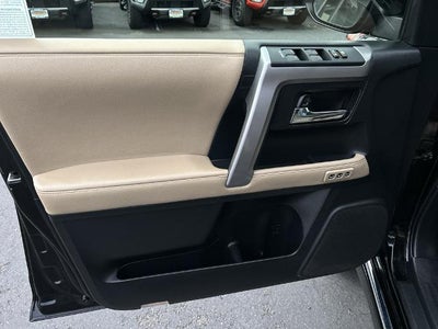 2022 Toyota 4Runner Limited 4WD (Natl)