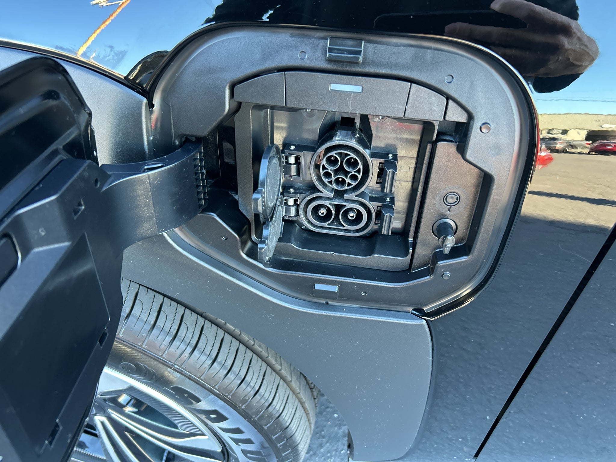 2023 Subaru Solterra Premium